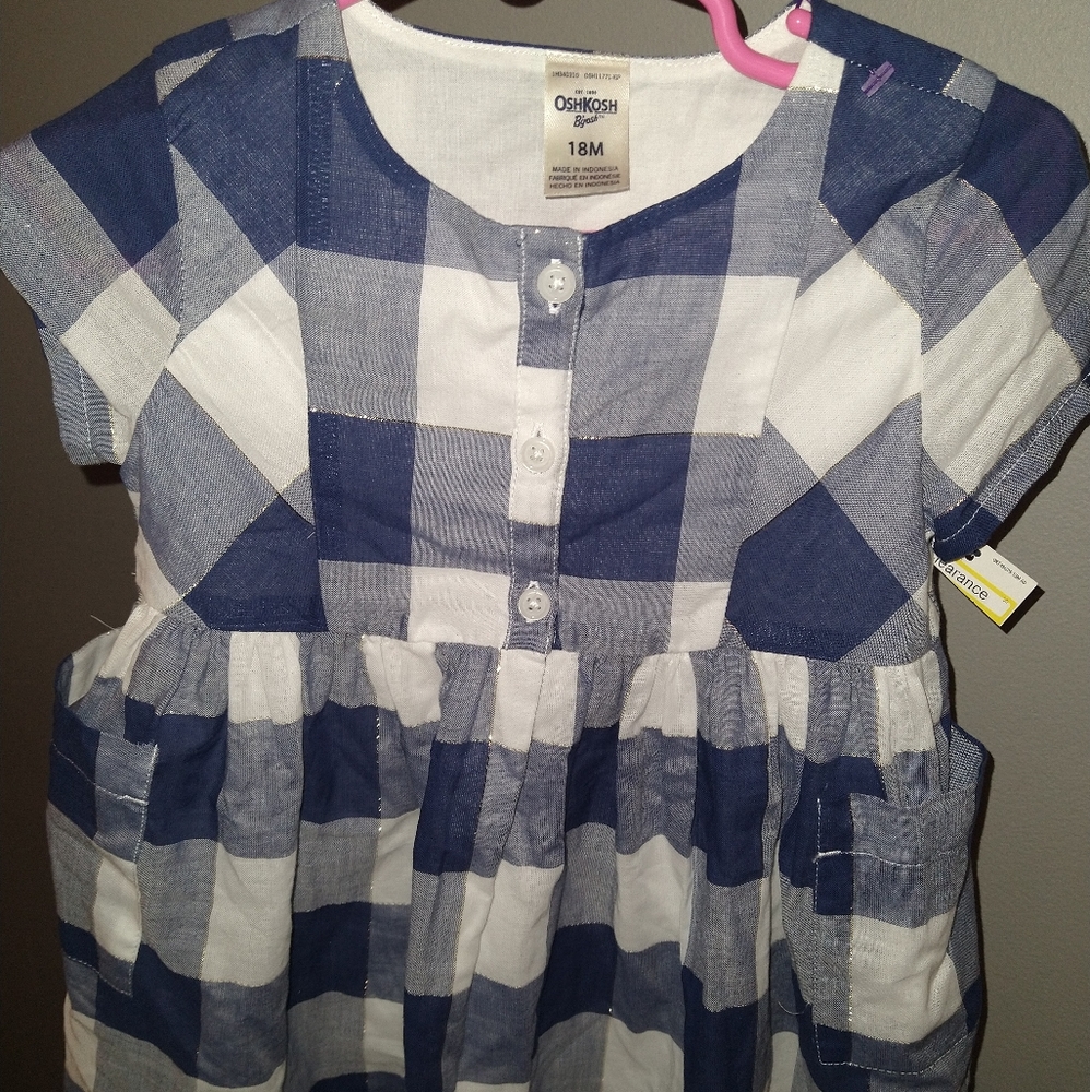 **SALE** OshKosh B'Gosh Little girls dress Size 18 months